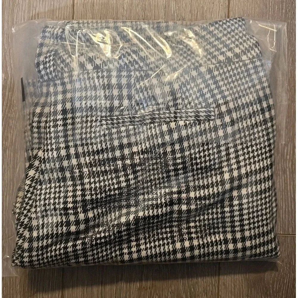 NEW 7th avenue Design Studio NY&CO Pants 14 Petite Black And White Checkered - Picture 8 of 8